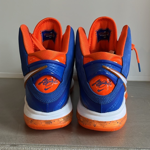Nike Lebron VIII Hardwood Classic High Top Sneakers - Picture 4 of 11